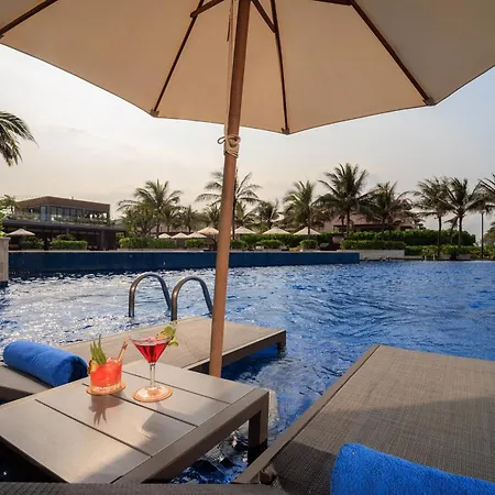 Sunny Smes - Virgo Nha Trang Apartment Ngoại thất bức ảnh