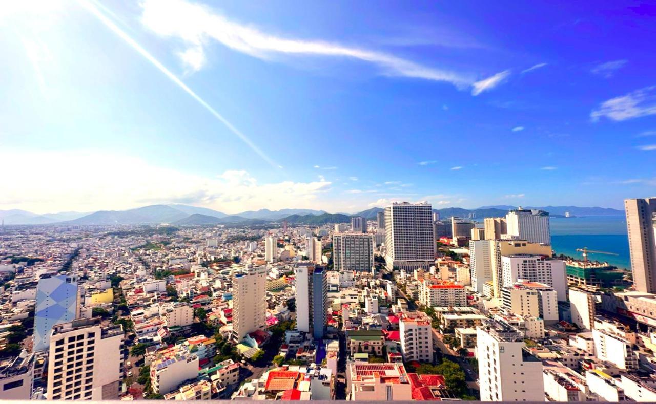 Sunny Smes - Virgo Apartment