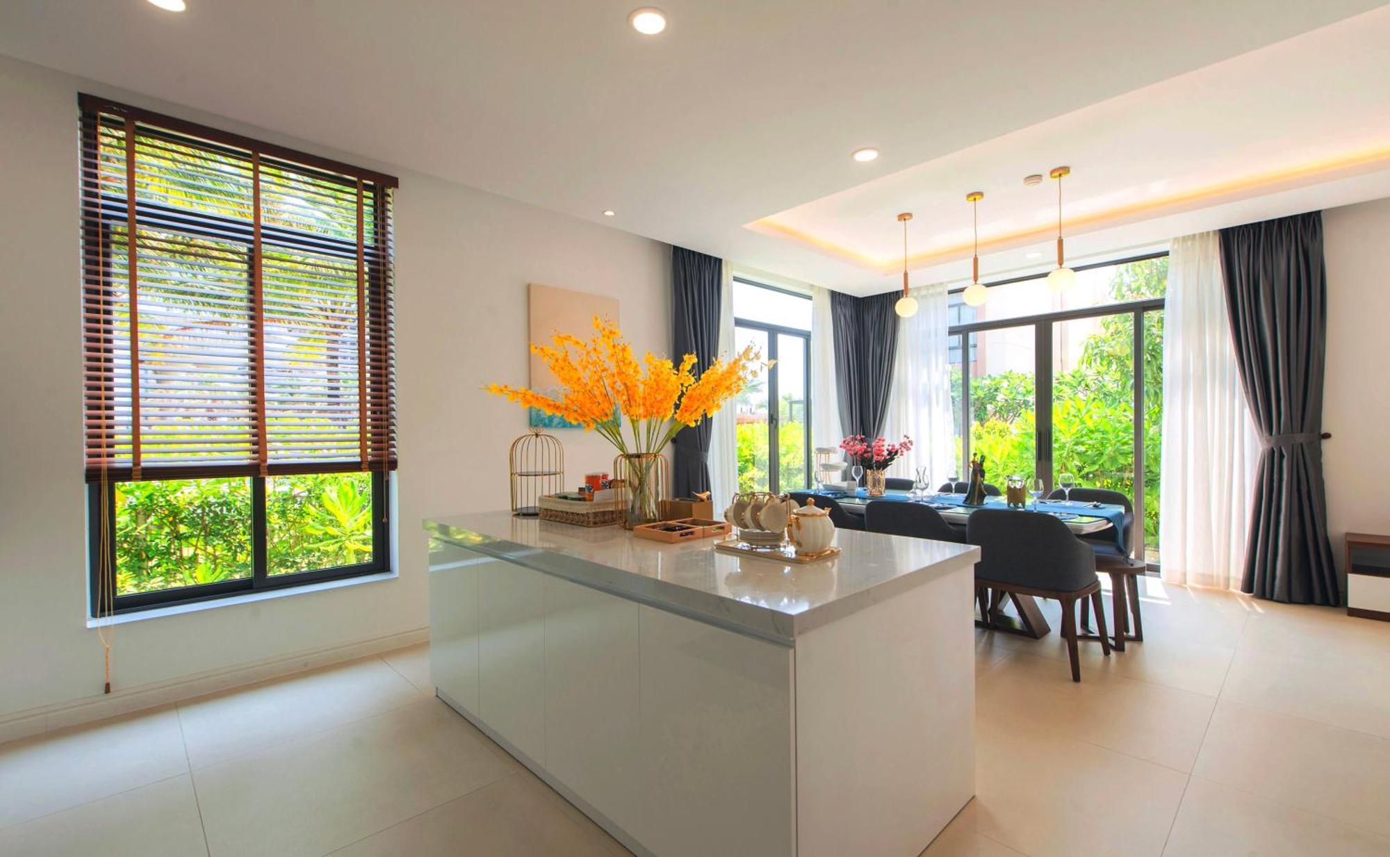 Sunny Smes - Virgo Apartment Nha Trang