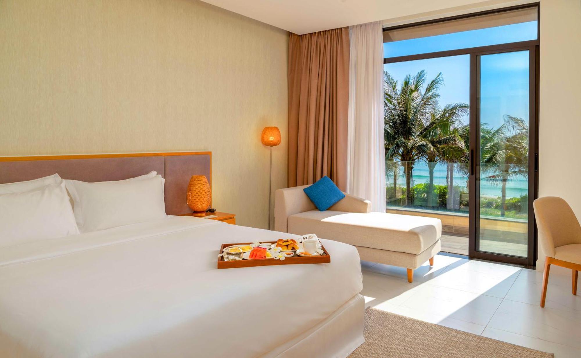 Sunny Smes - Virgo * Nha Trang